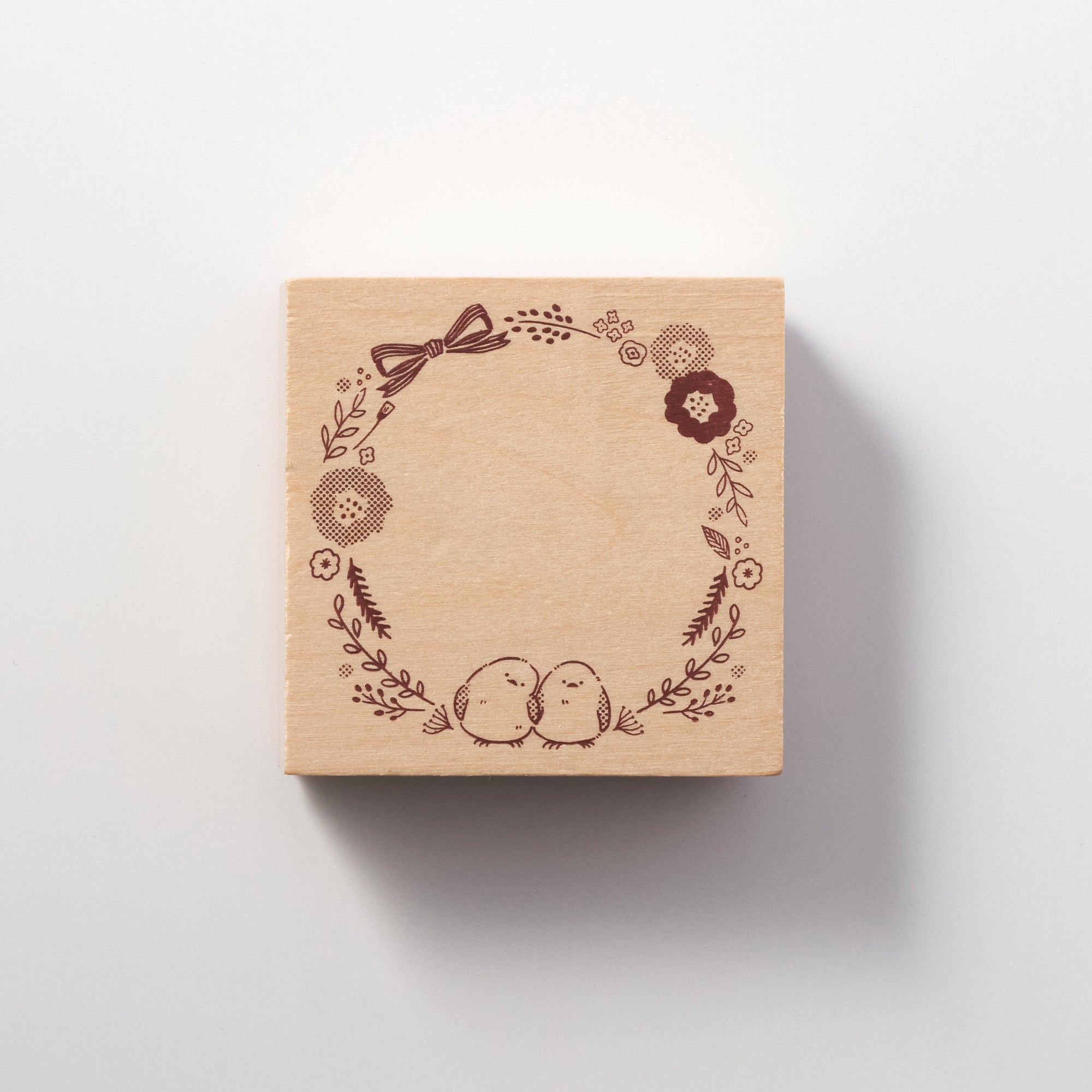 Shimaenaga Irodori Wooden Rubber Stamp Wreath / BEVERLY