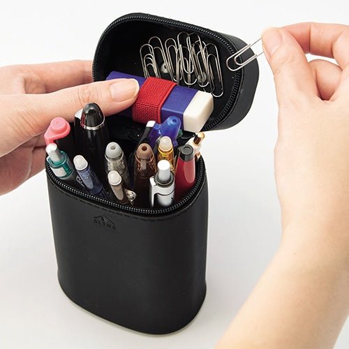 Stand Pen Case with Magnet / LIHIT LAB