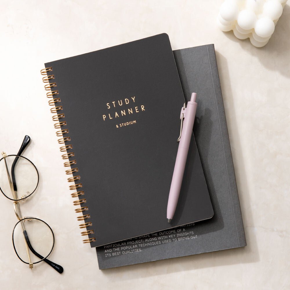 STUDY PLANNER DIARY A5 Ring Type Notebook / IROHA PUBLISHING