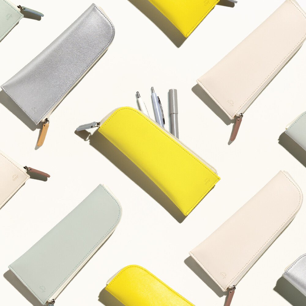 SUNNY FLAT PEN CASE / IROHA PUBLISHING
