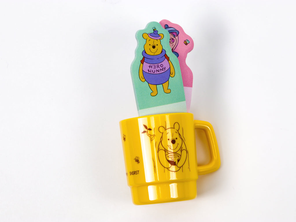 Winnie the Pooh Page Flags Mini Cup