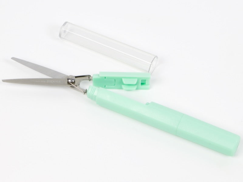 Stickyle Tasuno Scissors with Screwdriver