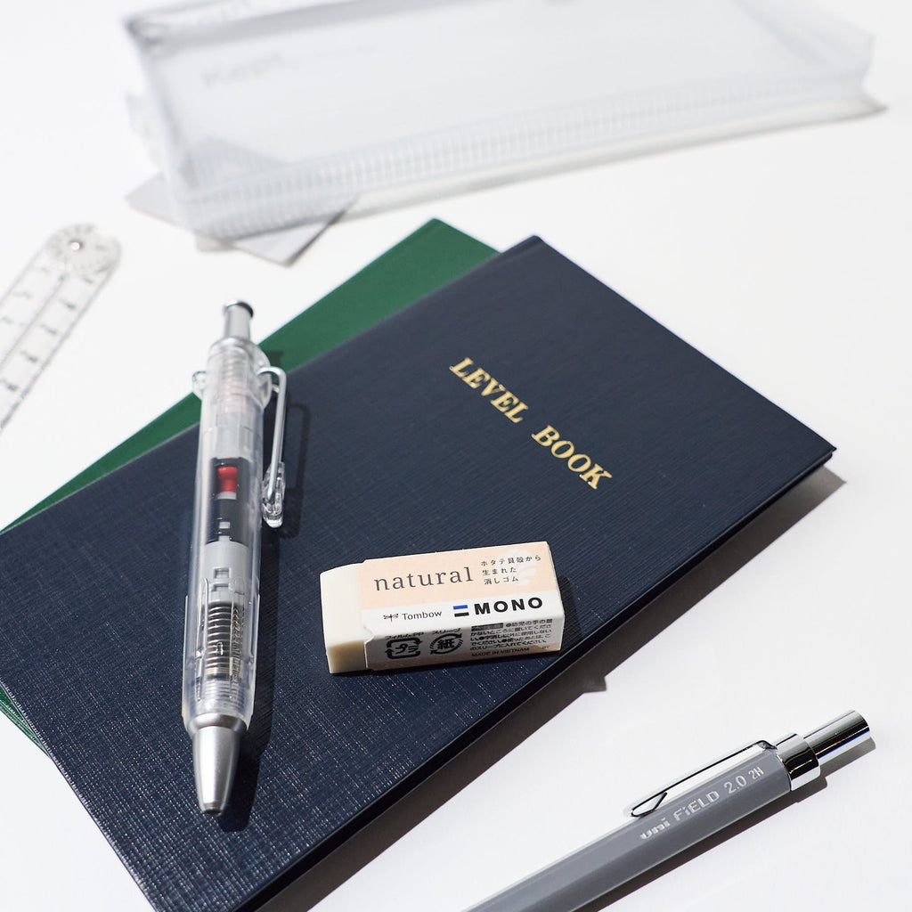 The Field Kit / Bungu