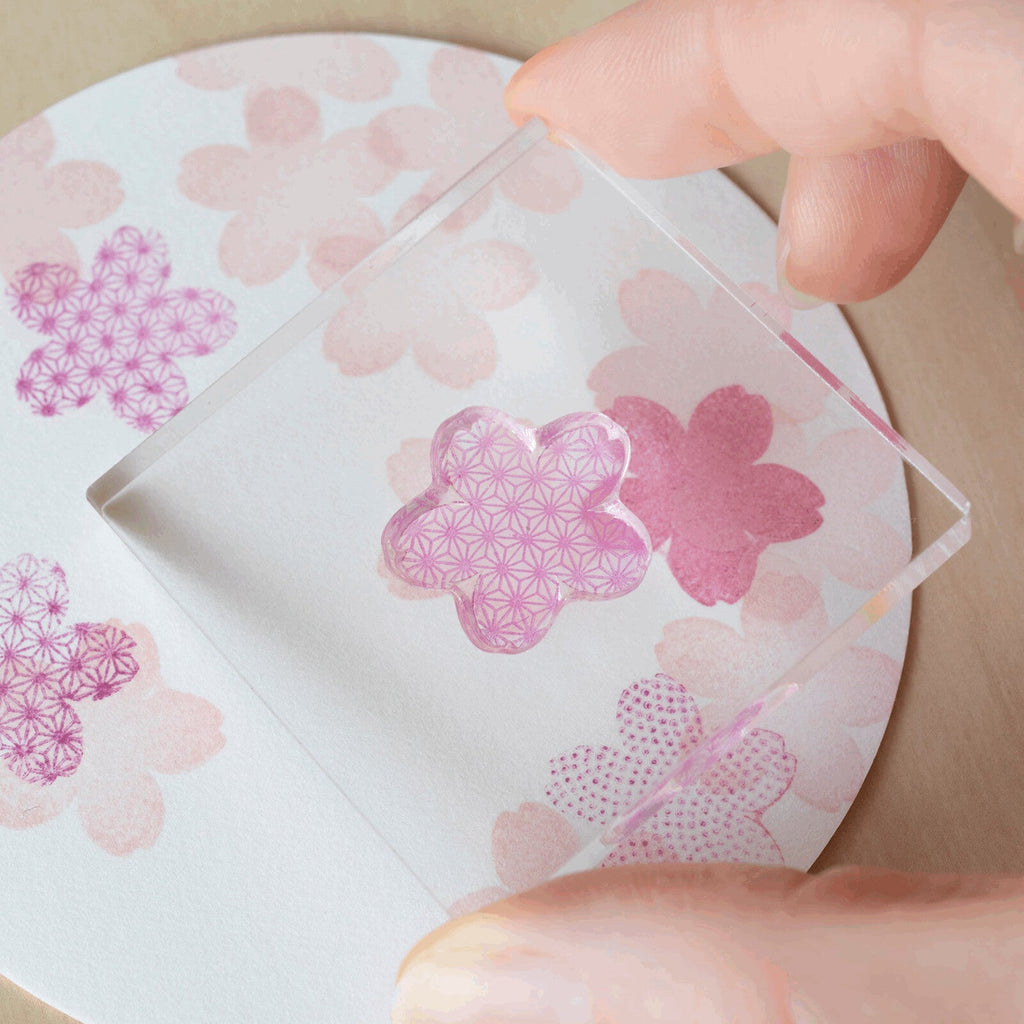 TO-MEI HAN Ka-Sa-Ne Stamp Patterns / tri-gram