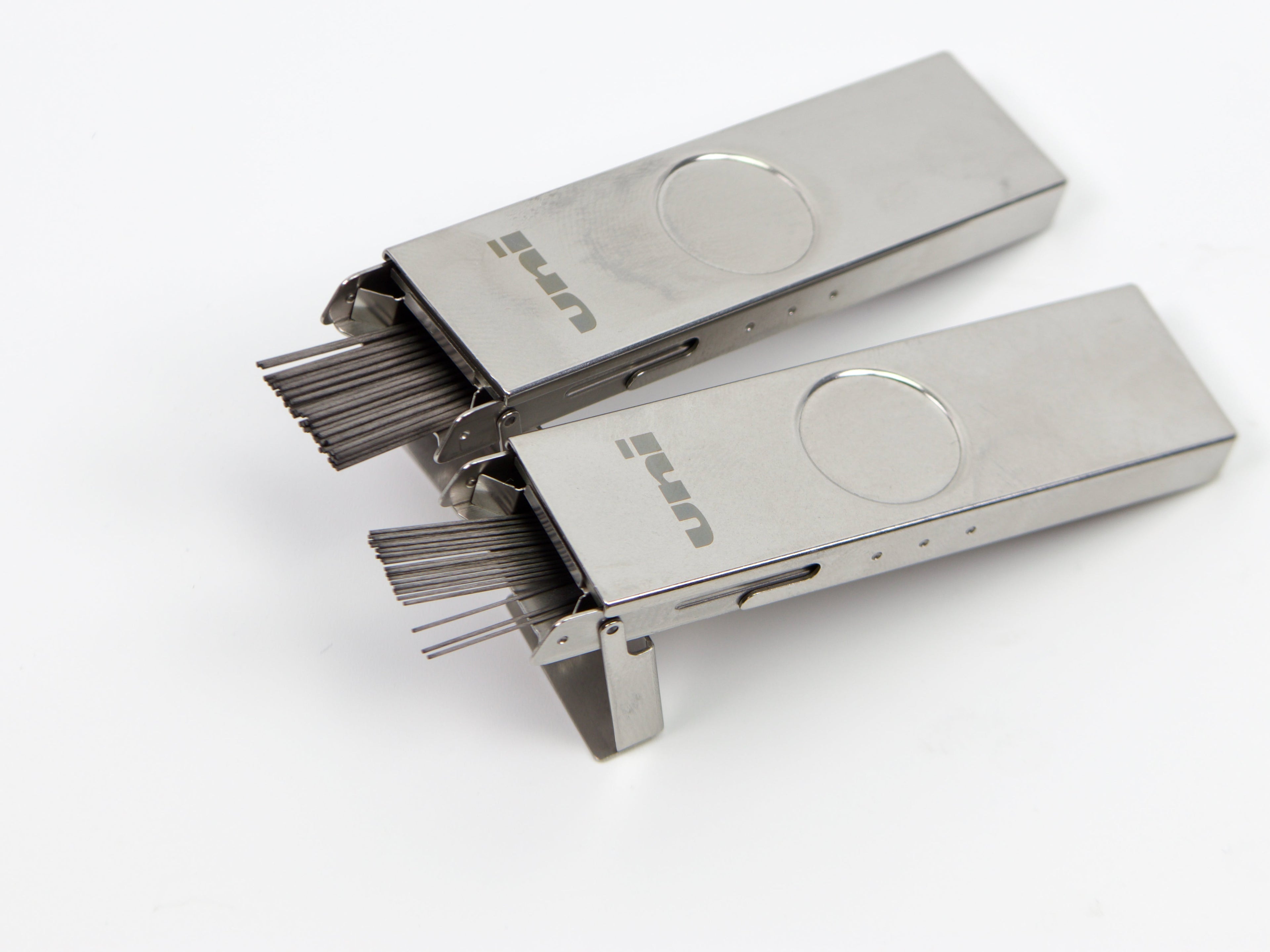 Uni Metal Case for Lead