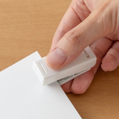 XS Compact Micro Stapler / MIDORI