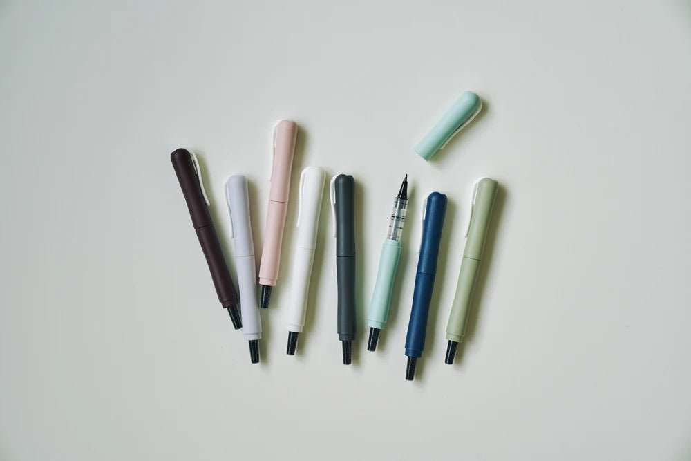 ZIG LETTER PEN COCOIRO / Kuretake